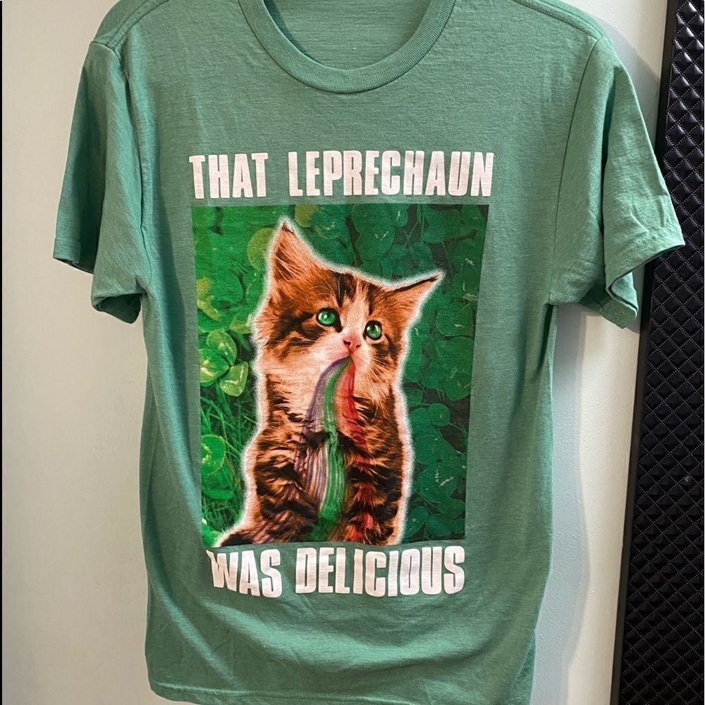 That leprechaun was delicious Cat T-shirt St Patrick’s day